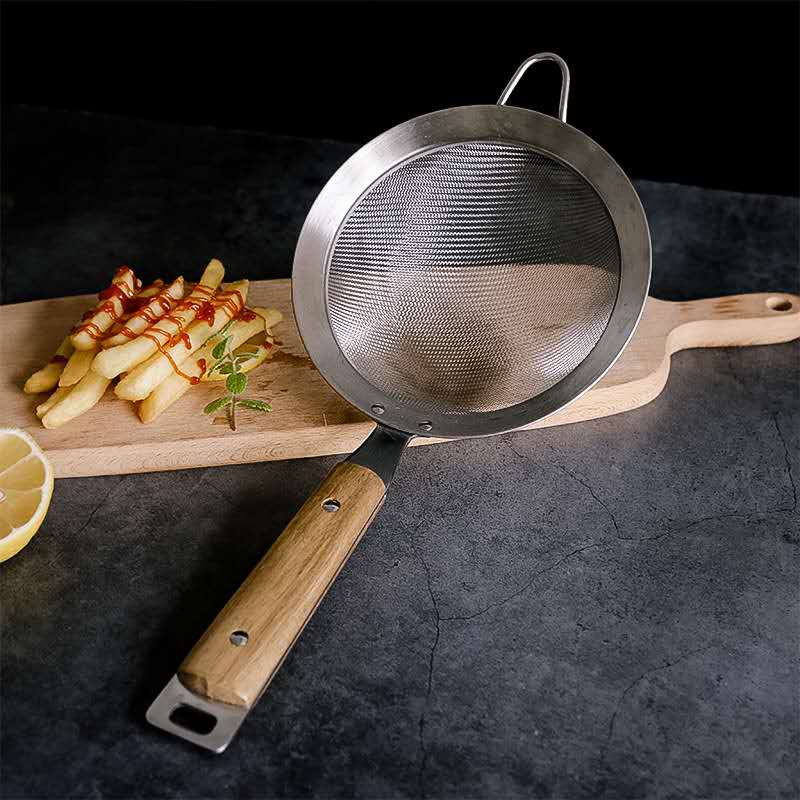 Durable Wooden Handle Fine Mesh Colander Sifter