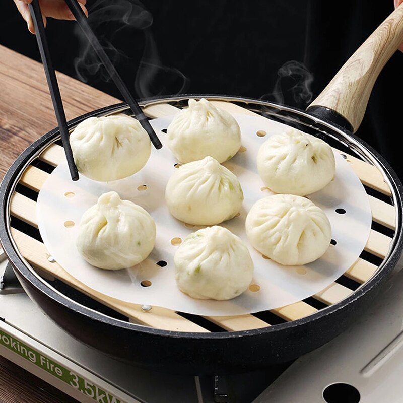 Round Bamboo Steamer with Stainless Steel Edging